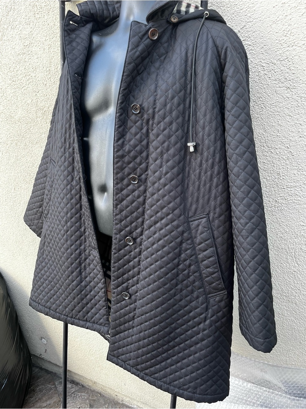 Burberry Black Quilted Hooded Trench Coat with Signature
Check Lining - Picture 10 of 15